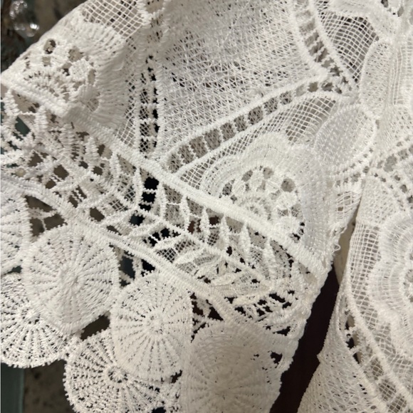 Rabbit Rabbit Rabbit White Lace Top - Picture 3 of 4